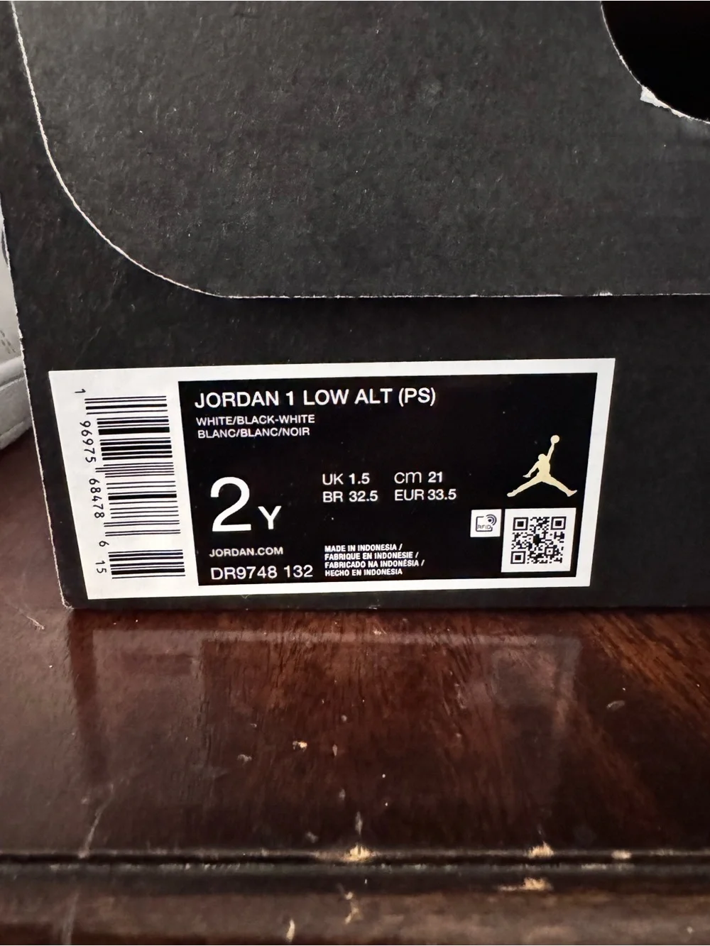 Jordan Low-Top Sneakers in White and Black